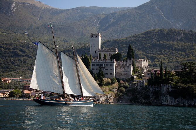 Malcesine: Sunset Romantic Cruise - What the small review record tells you