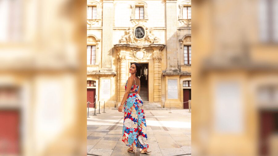 Malta: Romantic Couples Photoshoot - What the $93 Price Really Buys You