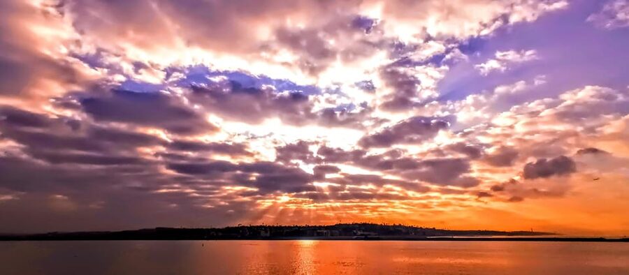 Marina Del Rey: A Romantic Boat Cruise with Sushi & Wine - Captain Shaun and the tone onboard