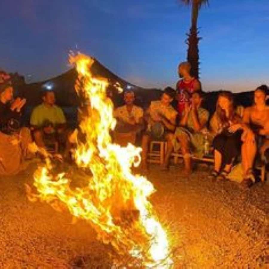 Marrakech: Sunset Dinner in the Agafay Desert - Price, cancellation, and practical value