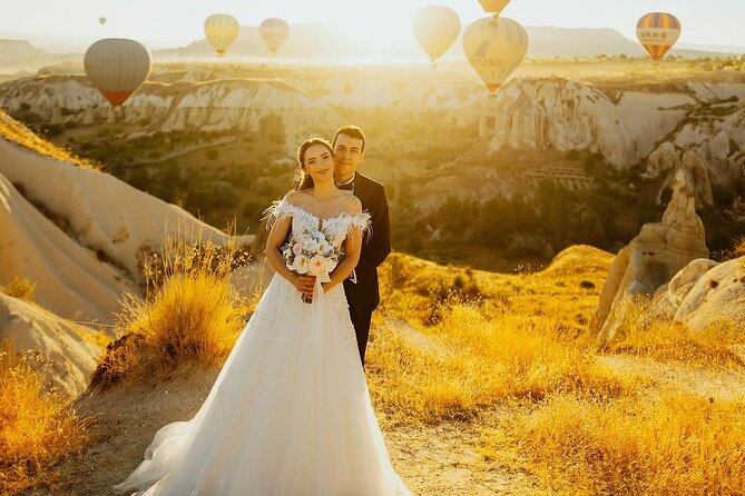 Marriage Proposal and Photoshoot in Cappadocia with Balloon view - What happens at Love Valley