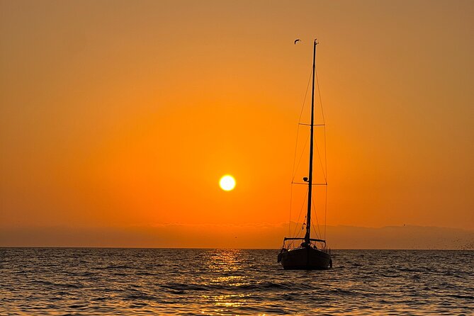 Marriage Proposal Boat Trip in Barcelona - Open water brings the Barcelona skyline into view