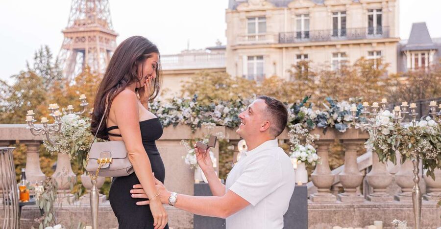 Marriage Proposal in Paris + Photographer 1h-Proposal agency - Key details at a glance