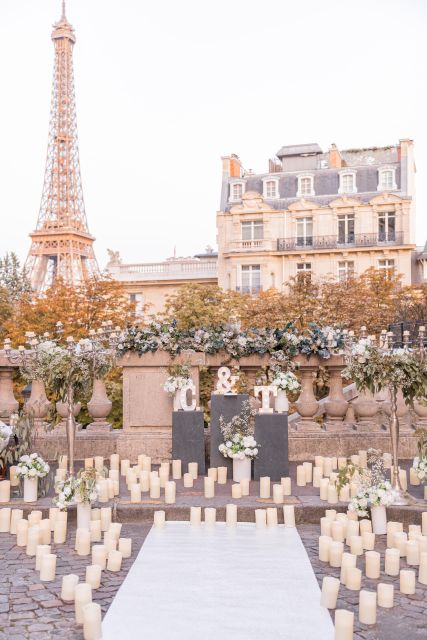 Marriage Proposal in Paris + Photographer 1h-Proposal agency - The team behind the arrangement