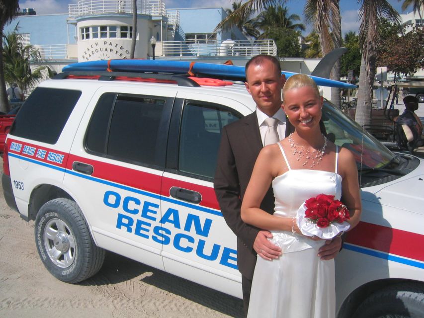 Miami: Beach Wedding or Renewal of Vows - Meeting the officiant on the beach