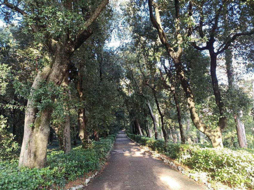 Miramare: The most romantic, beautiful and sad castle. - Walking the man-made park