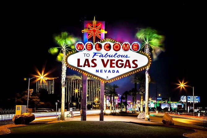 Movie Themed Wedding or Vow Renewal at Las Vegas Sign - Who will enjoy this ceremony most