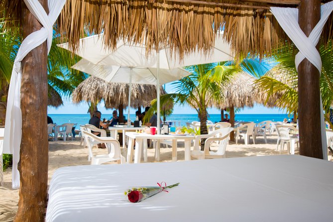 Mr Sanchos Romantic Day Beach Pass for Two - Food, drinks, and service