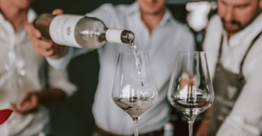 Munich: Romantic Wine Experience for Two at Viktualienmarkt - A Romantic Stop Inside Viktualienmarkt