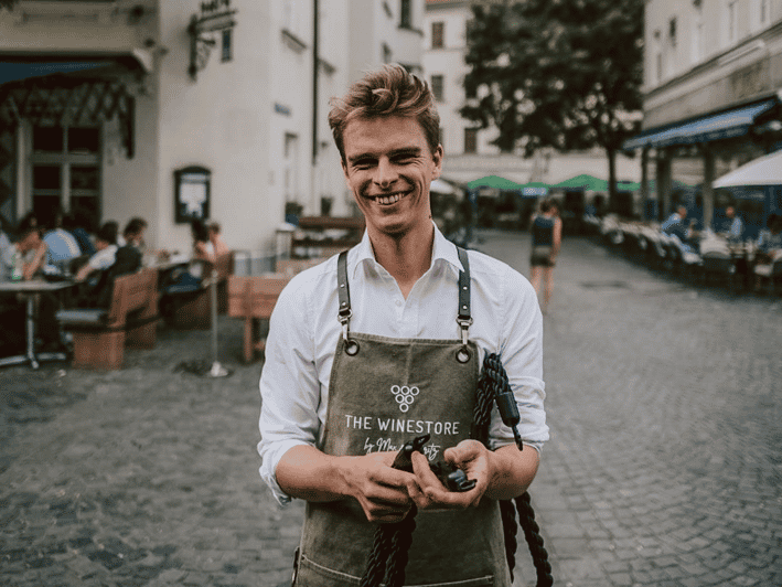 Munich: Romantic Wine Experience for Two at Viktualienmarkt - Arrival Advice for a Smoother Evening