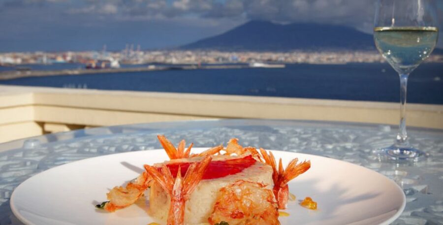Naples: romantic dinner on the rooftop terrace - Four courses with a choice of fish or meat