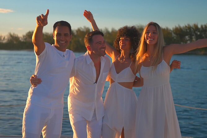 Nassau: Sunset Dinner Cruise - The catamaran ride gives you Nassau from the water