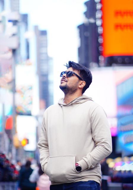 New York City: Solo or Couples Photoshoot in Times Square! - What you receive after the shoot