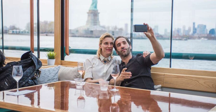 NYC: Romantic Valentine's Day Champagne Cruise - Key points at a glance