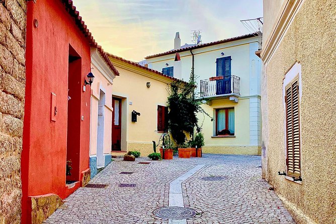 Olbia: Private Romantic Tuk-Tuk Tour - Fausto Noce Park for a short walk