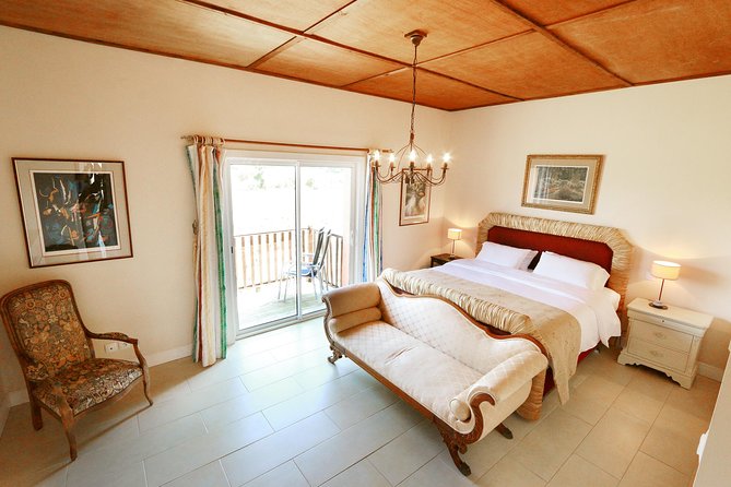One Night Stay, Wine Tour, Wine and Dine for Two guests - Key points to know before booking
