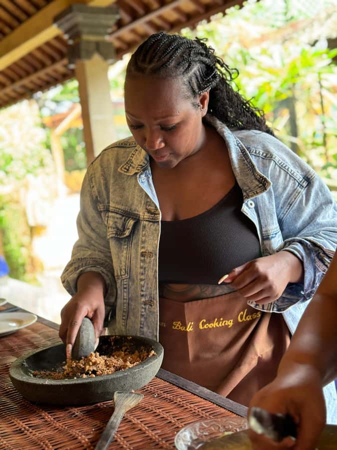 packages cooking class and romantic dinner in a local home - Key points to know before booking