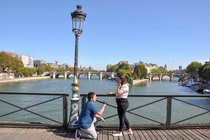 Paris Engagement Proposal Private Walking Tour with Professional Photographer - The pictures and proposal video