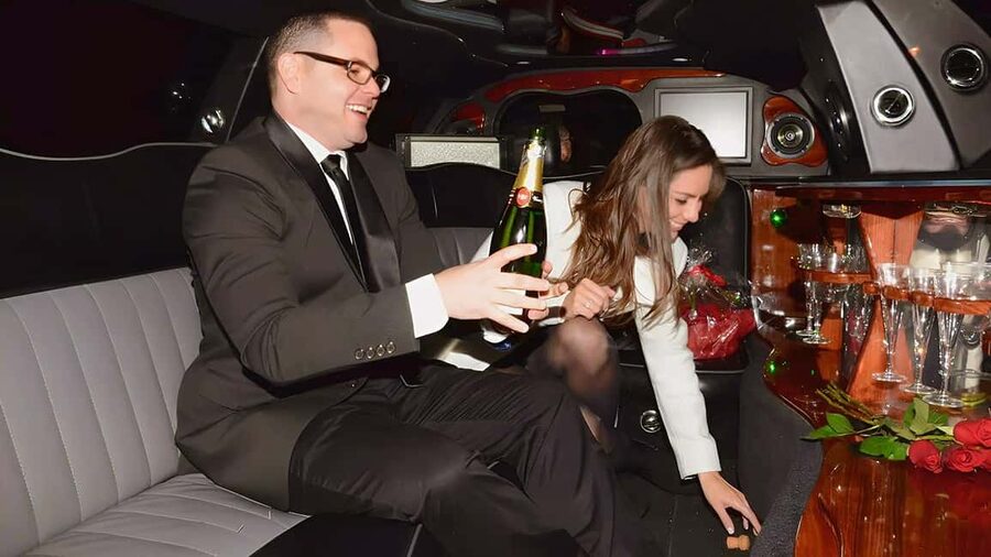 Paris: Romantic Limousine Tour - What has worked best for couples