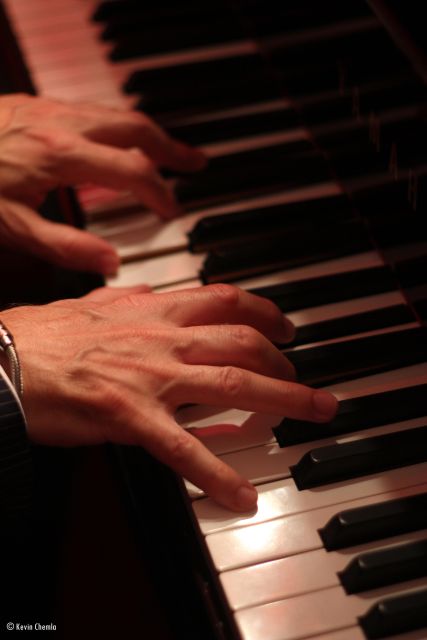 Paris: Romantic Piano Concert at Saint-Julien-le-Pauvre - A piano concert inside old Paris