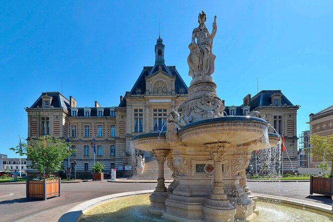 Parisian Love Affair: Elegant Romance Private Tour in Paris - Walking, Métro use, and practical planning