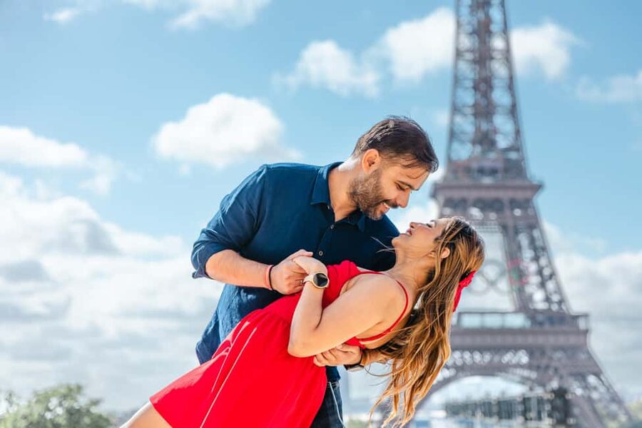Parisian Proposal Perfection. Photography/Reels & Planning - Key points to know before you book