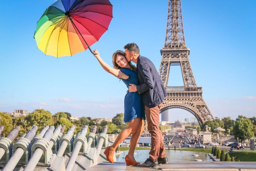 Parisian Proposal Perfection. Photography/Reels & Planning - Languages and communication before the big day