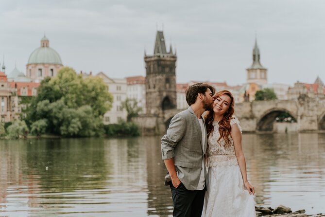 Photographer in Prague - Couple, engagement & portrait photoshoot - Receiving the 40 edited images