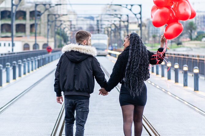 Photoshoot Unforgettable in Porto - Couple or Single - Who should book this experience
