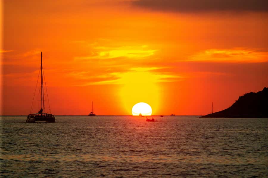 Phuket: Coral Island Day Trip and Sunset Dinner by Catamaran - At a glance