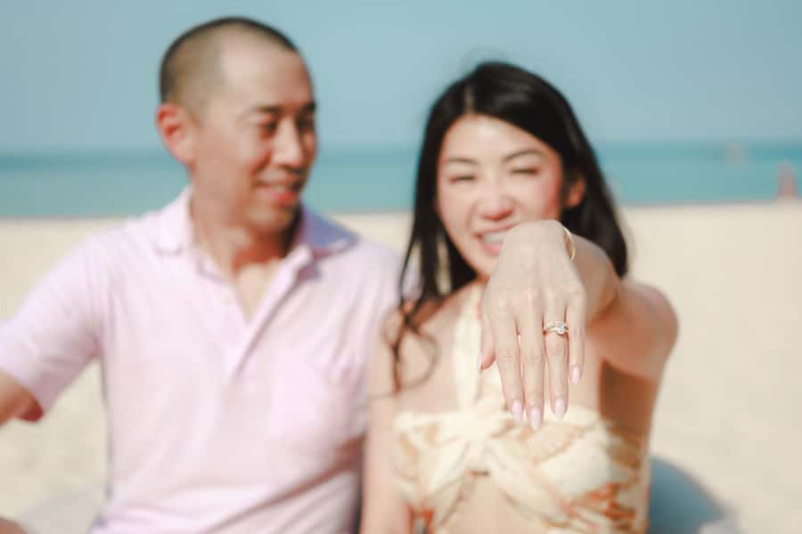 Phuket: couple photoshoot at Surin Beach - How to prepare for better photographs