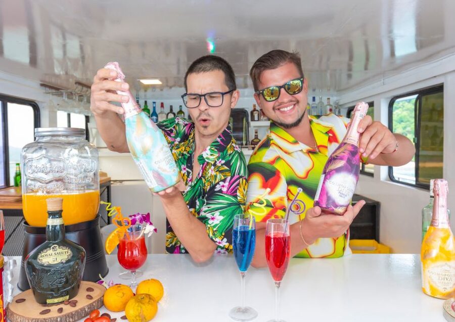 Phuket: Melody Sunset Dinner Cruise - Who should book this cruise?