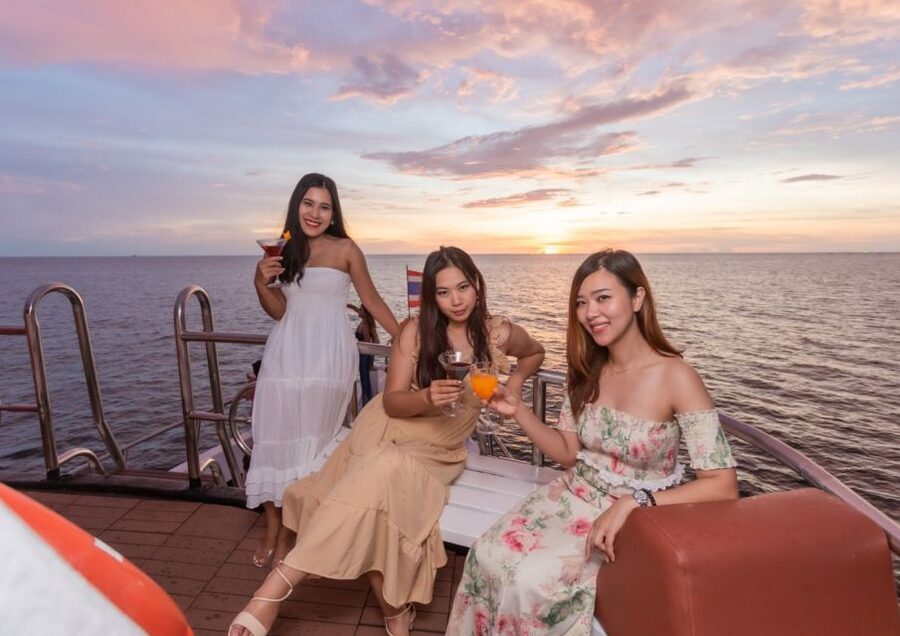 Phuket: Melody Sunset Dinner Cruise - 14:40 to 16:00, getting from your hotel to Chalong