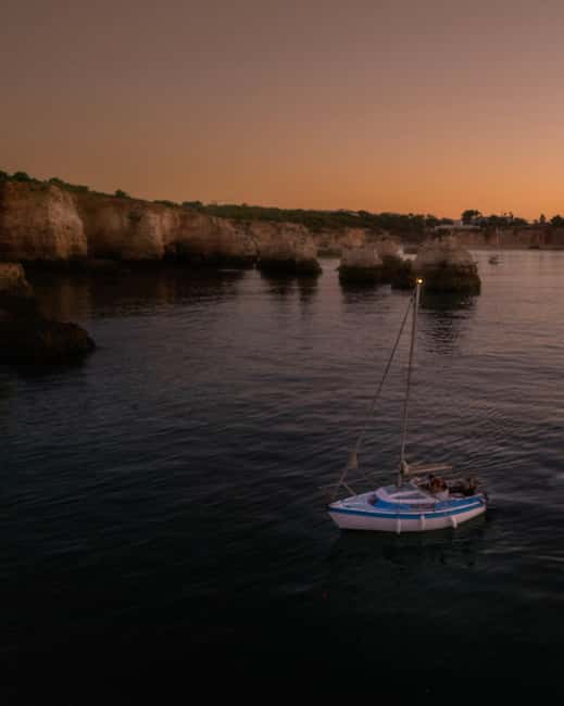 Portimão: Sunset Private Sailing Tour for Couples - Passing Praia da Rocha, Praia do Vau, and Praia do Alemão