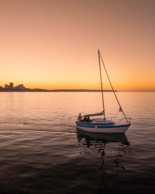 Portimão: Sunset Private Sailing Tour for Couples - Is $141 per person a fair price?