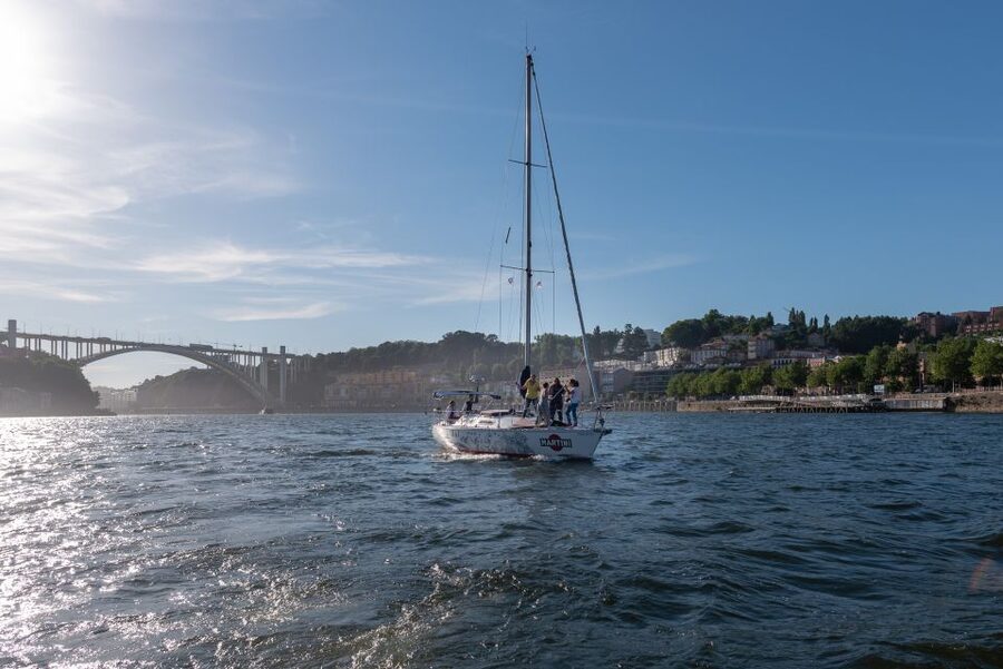 Porto: Romantic Sailboat Cruise - Under the Arrábida Bridge