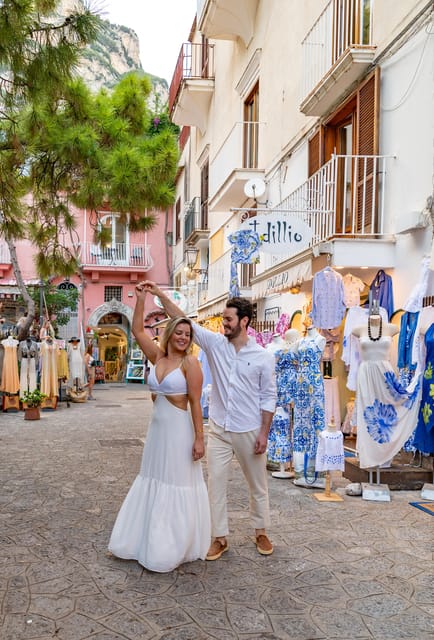 Positano : professional photo shoot for couples and families - Why a Positano photo walk makes sense