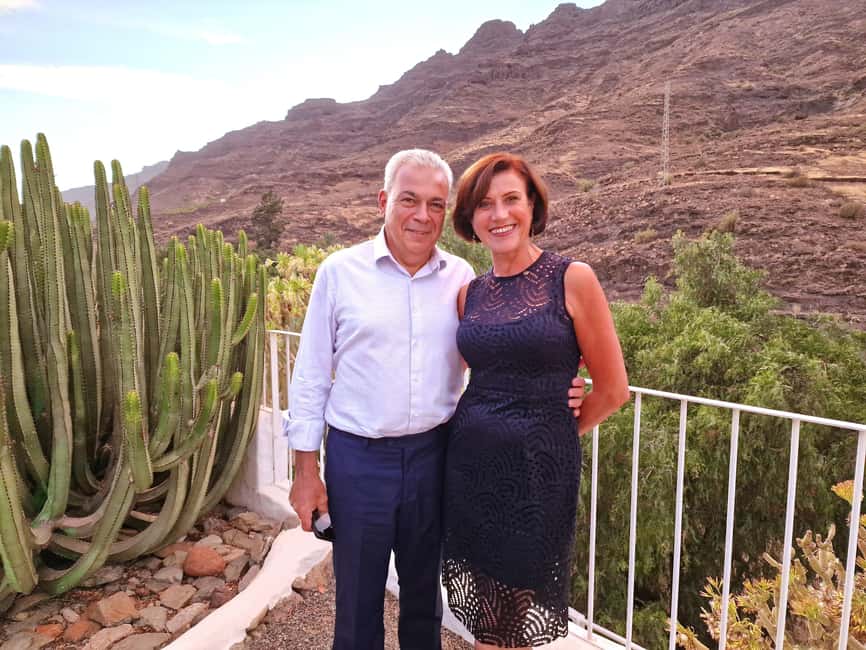Premium romantic experience for couple in Mogan Gran Canaria - The 30-minute walk through Mogan