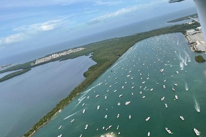 Private 60 Minute Romantic Air Tour with Champagne in Miami - Coral Gables, Pinecrest, and Coconut Grove from above