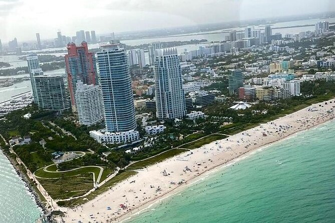 Private 60 Minute Romantic Air Tour with Champagne in Miami - The nonalcoholic toast and the small-airplane setting