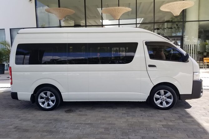 Private Airport Transfer to Couples Swept Away Negril - Arriving at Couples Swept Away Negril