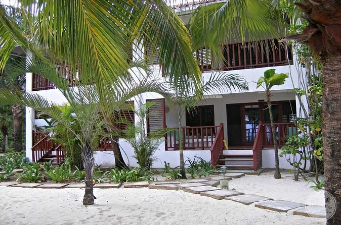 Private Airport Transfer to Couples Swept Away Negril - Planning the return to Montego Bay