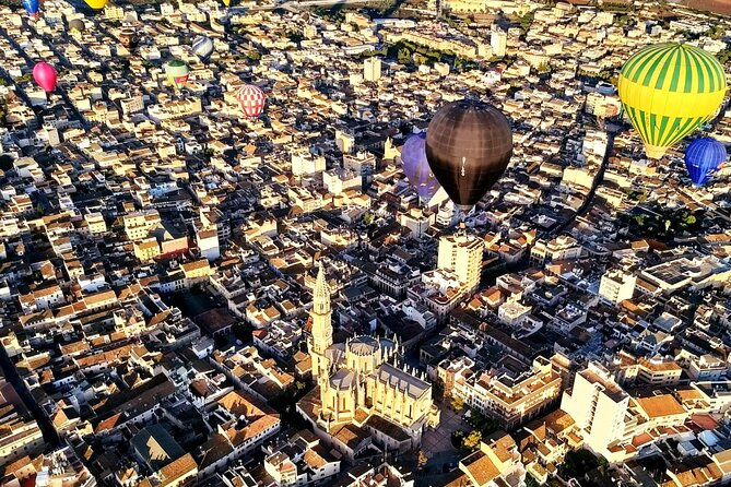 Private Balloon Flight Over Mallorca for Two People - Weather, timing, and cancellation rules