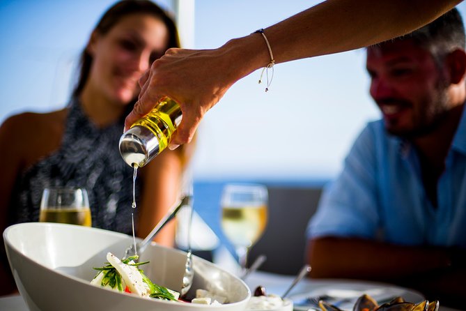 Private Beautiful Day or Romantic Sunset Cruise with Meal and Drinks - Is $574.45 per person good value?