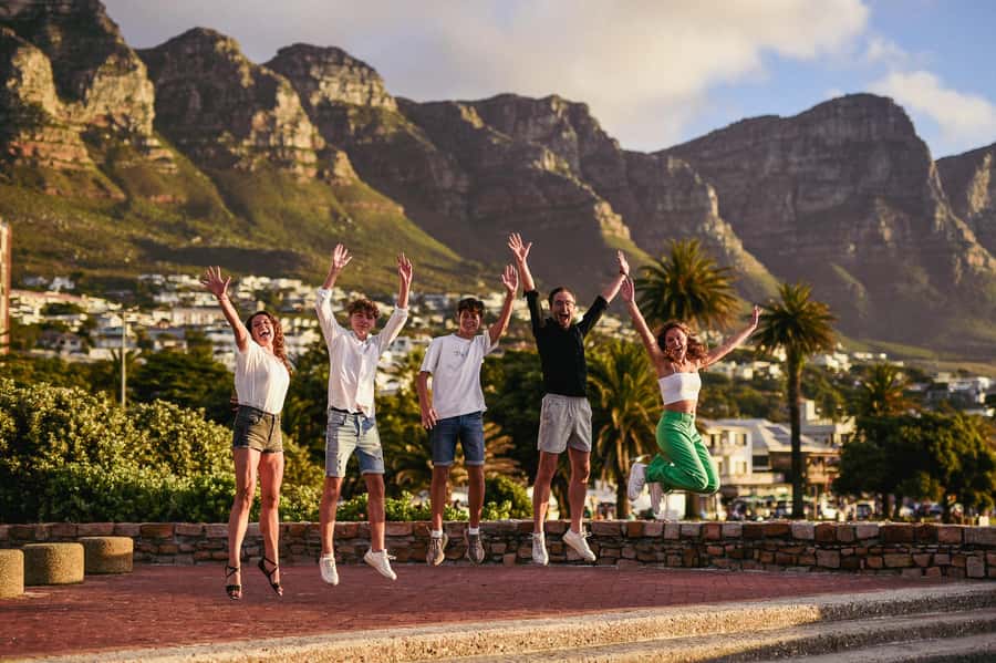 Private Couple,Family&Group Photoshoot Session in Cape Town - A one-hour photo session with Cape Town as your backdrop