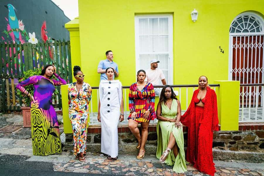 Private Couple,Family&Group Photoshoot Session in Cape Town - How the photographer helps you pose