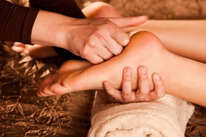 Private Couple Massage workshop - The mood, comfort, and practical expectations