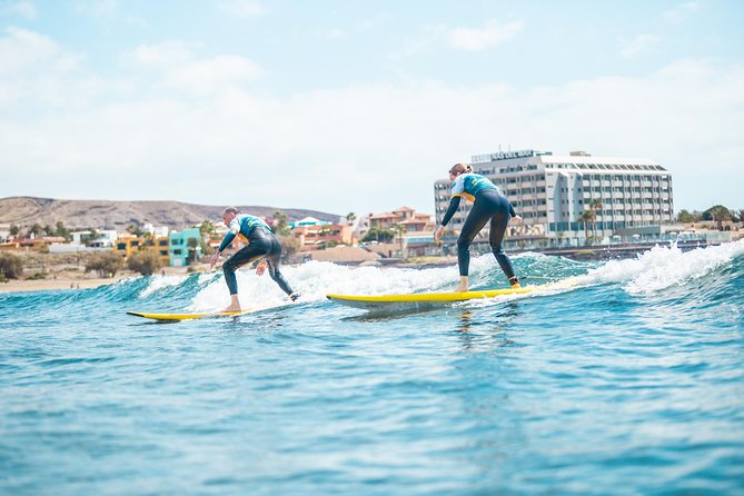 Private couple Surf Lesson - Why a private surf lesson works well for couples