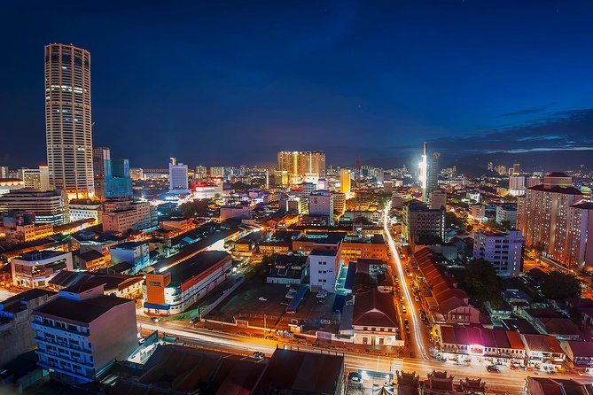Private Dinner at THE TOP with Skywalk Experience from Penang - Two elevators, two viewpoints, and a change in mood