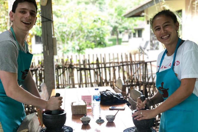 Private Dinner Cooking Class with Benny in Chiang Mai - What you actually learn during the five-hour visit